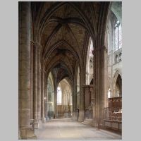 Bordeaux, photo mcid.mcah.columbia.edu, north ambulatory looking east.png